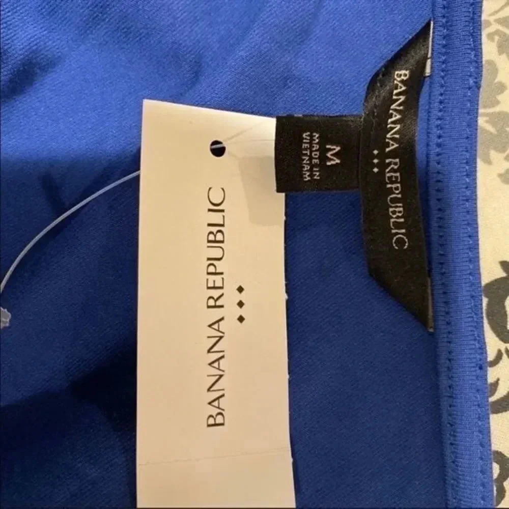 - Banana Republic  Factory twist back top - Picture 5 of 6